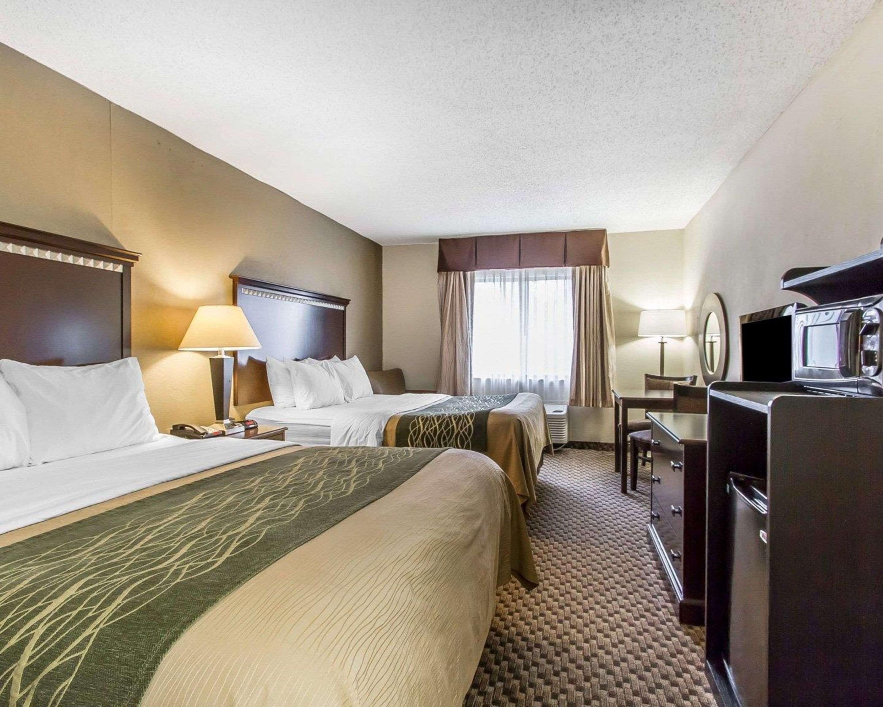 Quality Inn Macomb Near University Area Екстериор снимка