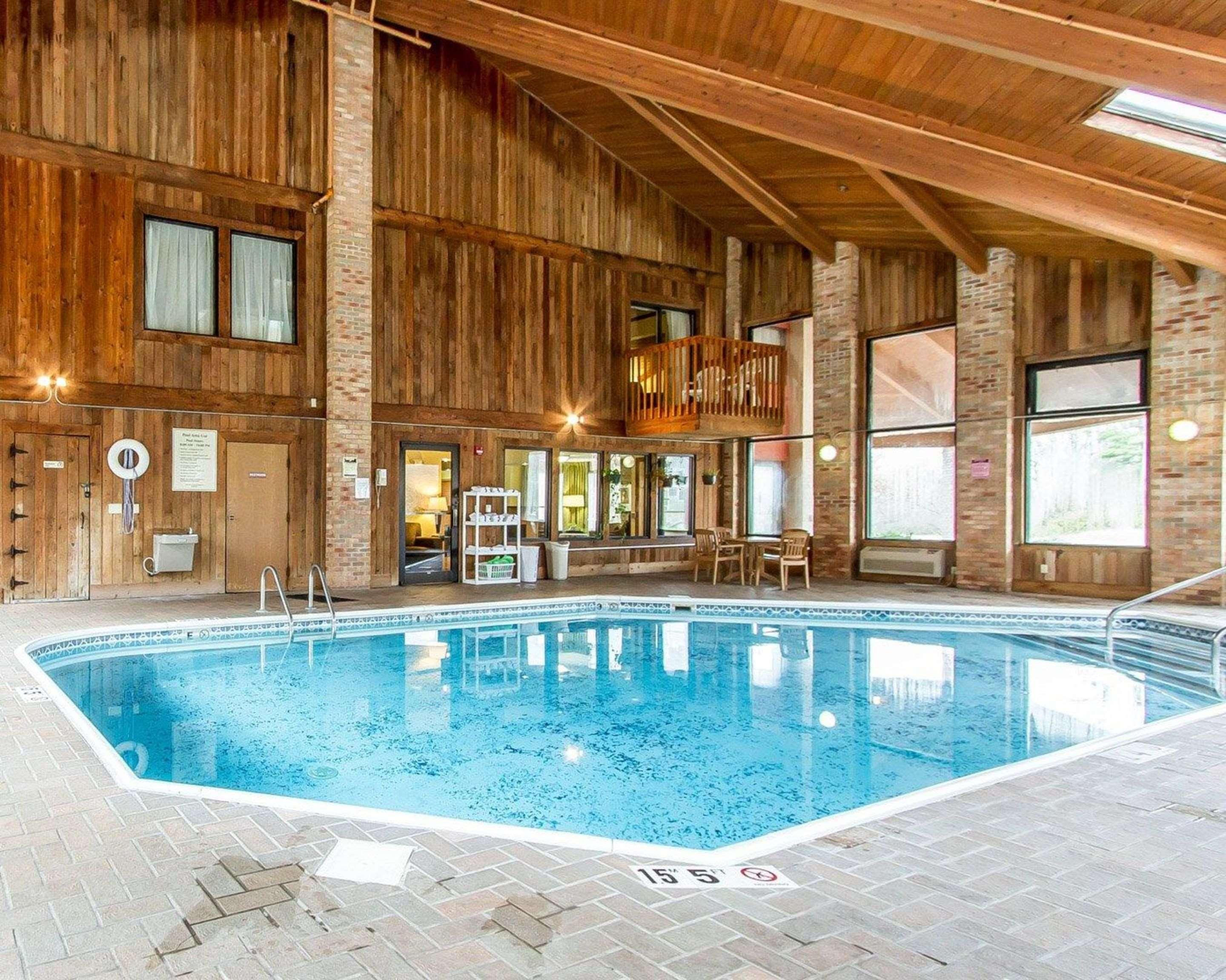 Quality Inn Macomb Near University Area Екстериор снимка