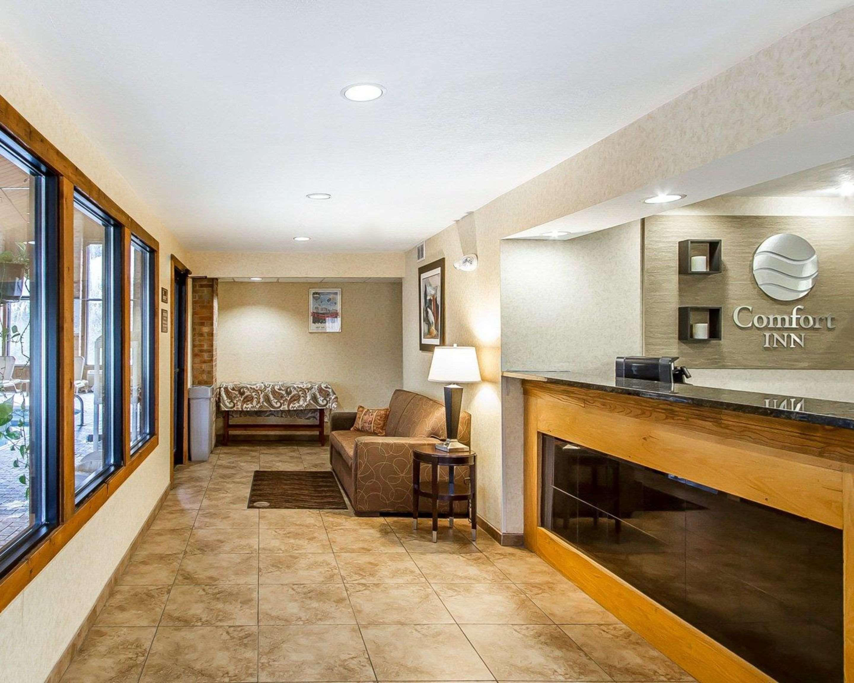 Quality Inn Macomb Near University Area Екстериор снимка