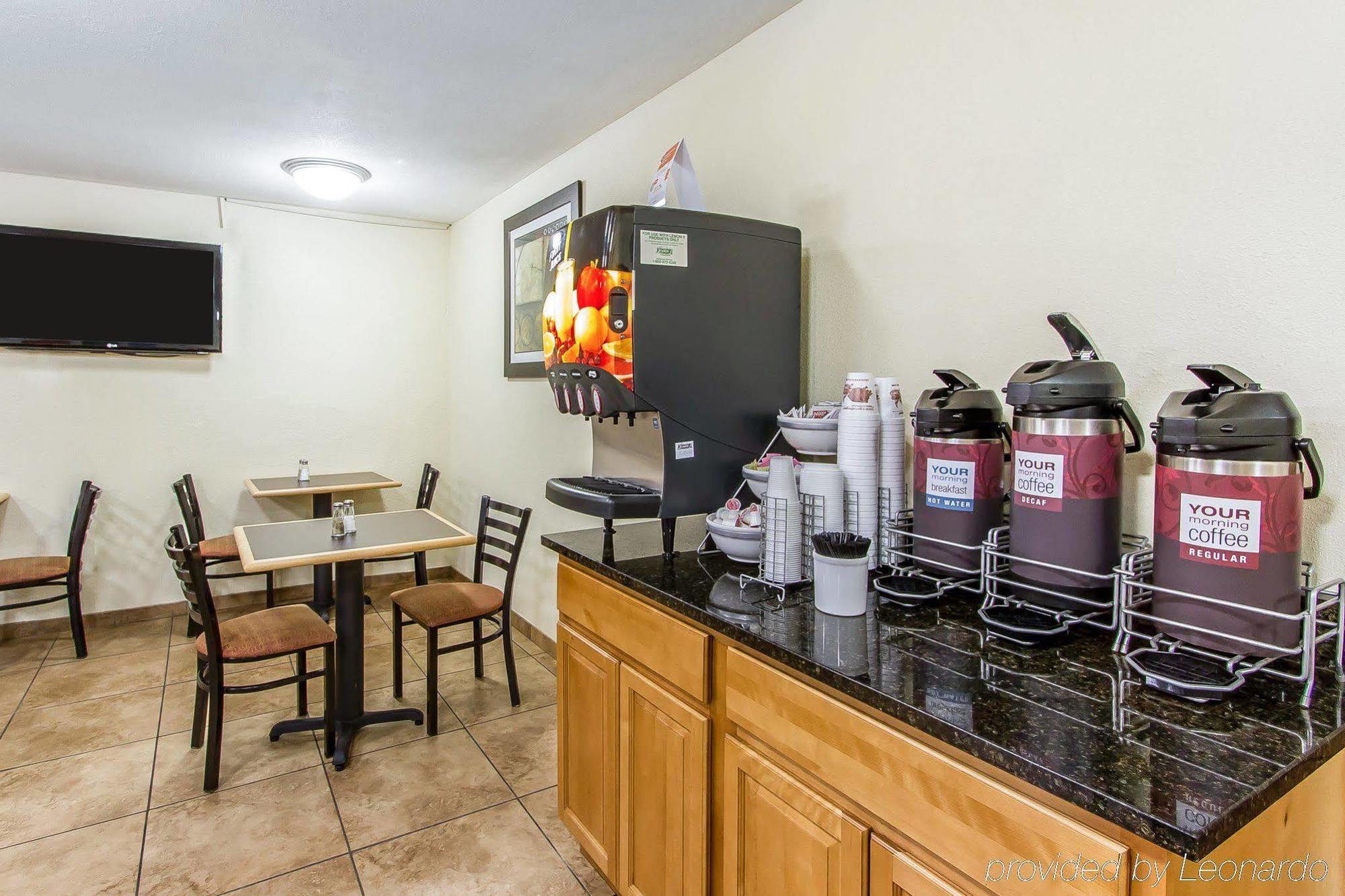 Quality Inn Macomb Near University Area Екстериор снимка